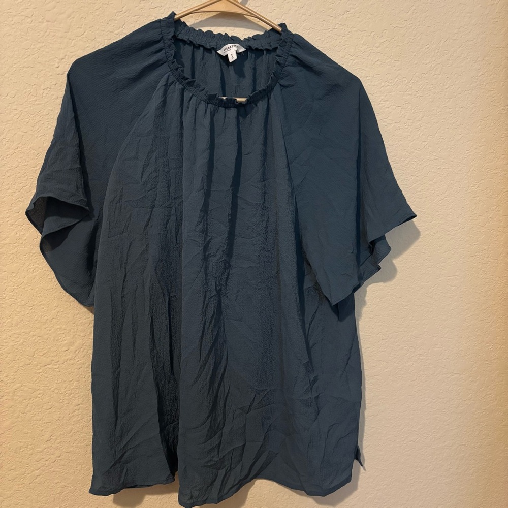 Signature Reitmans Women’s Blue Shortsleeved Blouse, Size Large